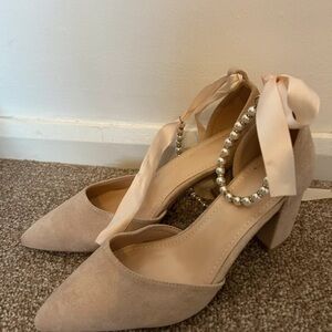 Source Unknown Pearl-Embellished Satin Tie Block Heels in Nude